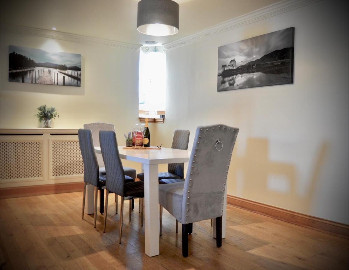 Lomond Castle Penthouse Apartment Лус Екстериор снимка